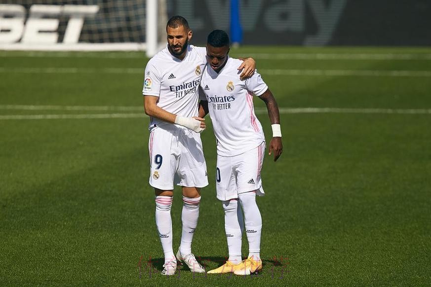 西甲-维尼修斯本泽马双双进球 皇马客场2-0莱万特 西甲-维尼修斯本泽马双双进球 皇马客场2-0莱万特